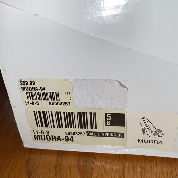 NIB Call It Spring Platform Heels - Picture 7 of 7